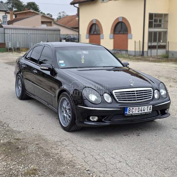 Mercedes Benz E 220 AMG//LOOK//