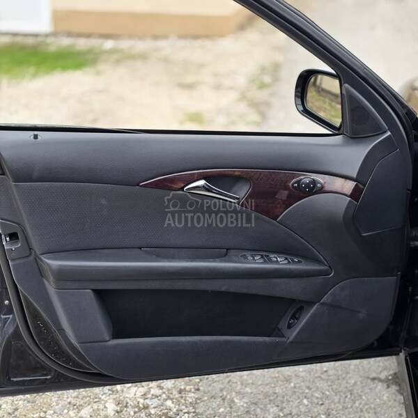Mercedes Benz E 220 AMG//LOOK//