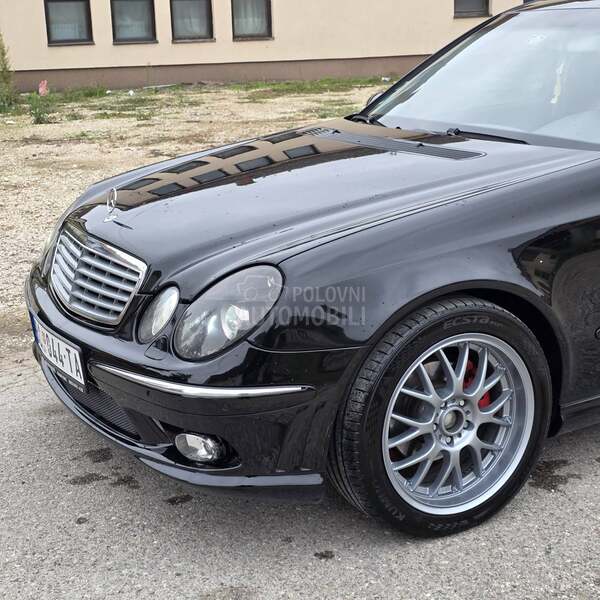 Mercedes Benz E 220 AMG//LOOK//