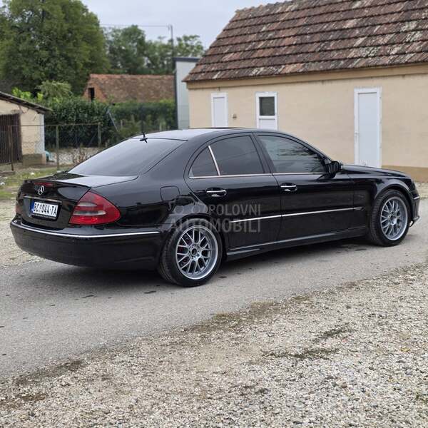 Mercedes Benz E 220 AMG//LOOK//