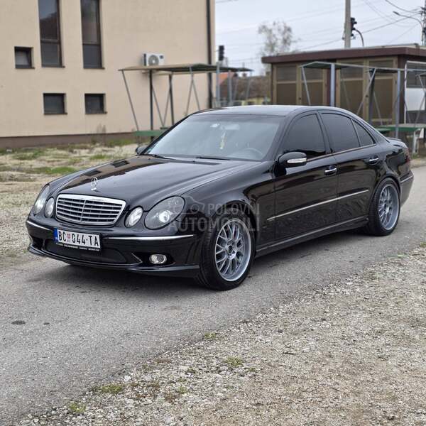 Mercedes Benz E 220 AMG//LOOK//