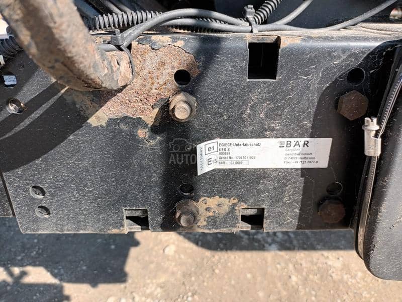 Iveco Stralis 310 6x2 Lift