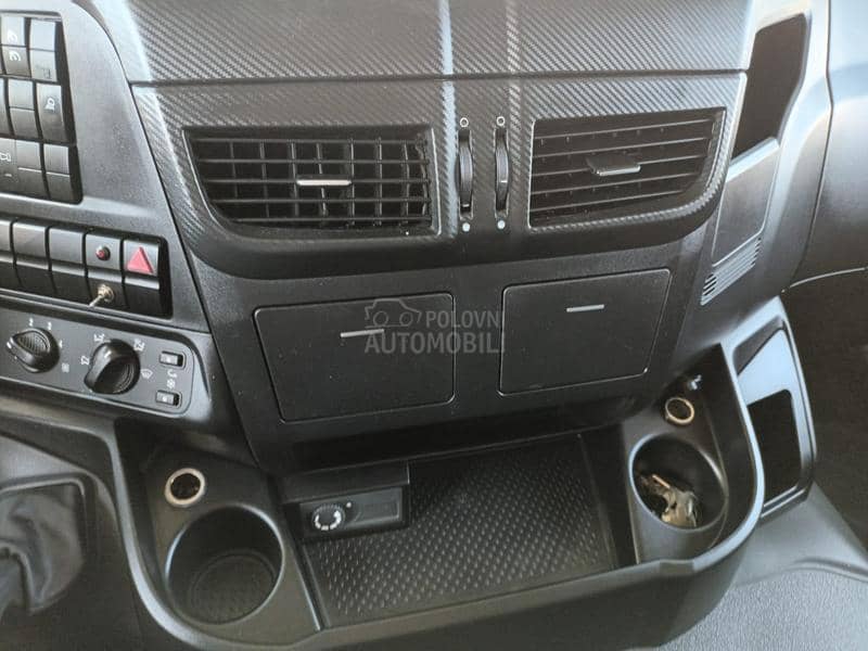 Iveco Stralis 310 6x2 Lift