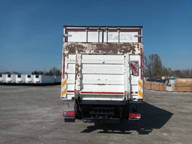 Iveco Stralis 310 6x2 Lift