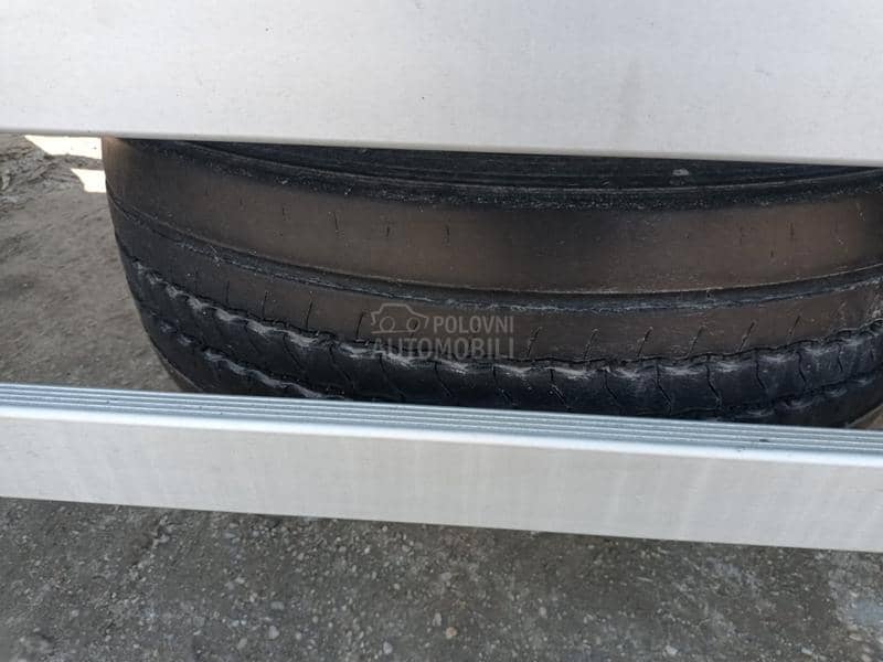 Iveco Stralis 310 6x2 Lift