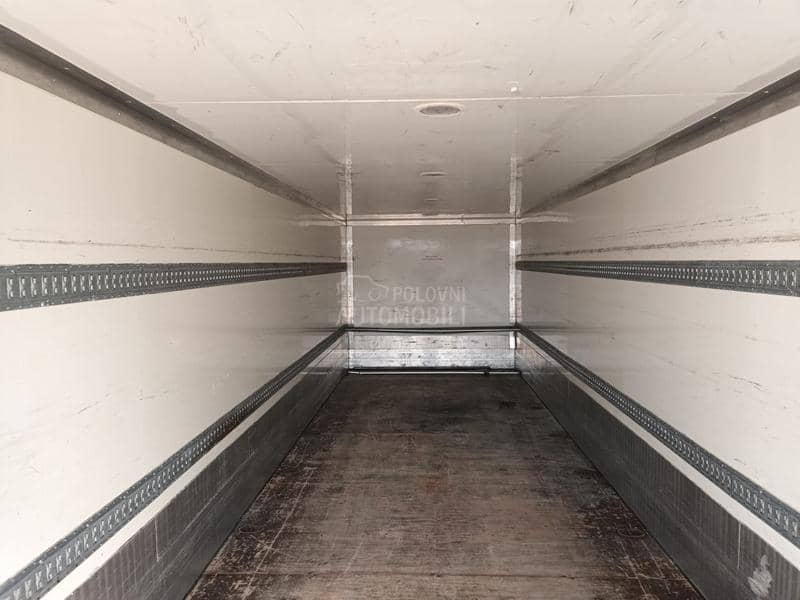 Iveco Stralis 310 6x2 Lift