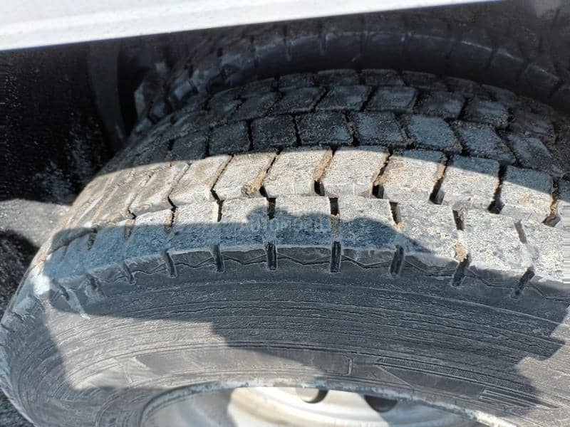 Iveco Stralis 310 6x2 Lift