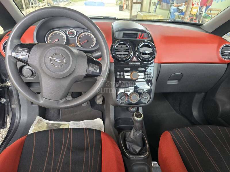 Opel Corsa D 1.2