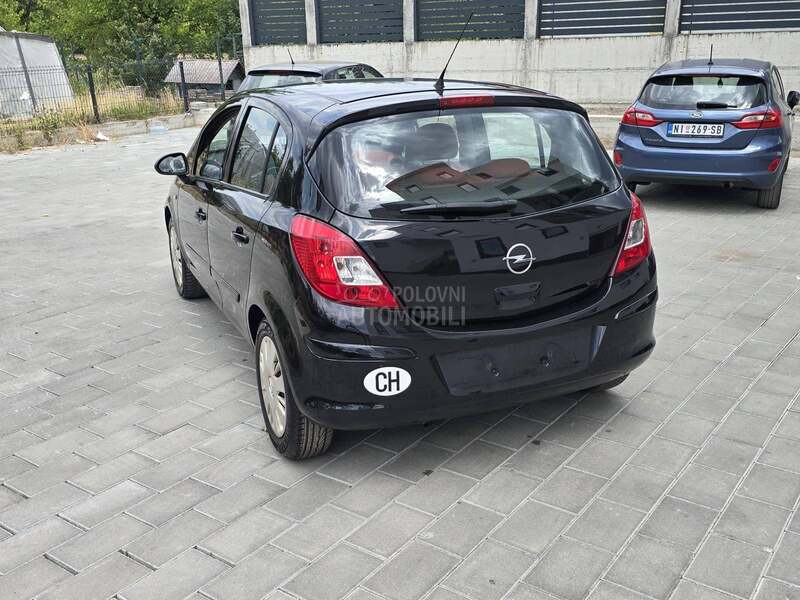 Opel Corsa D 1.2