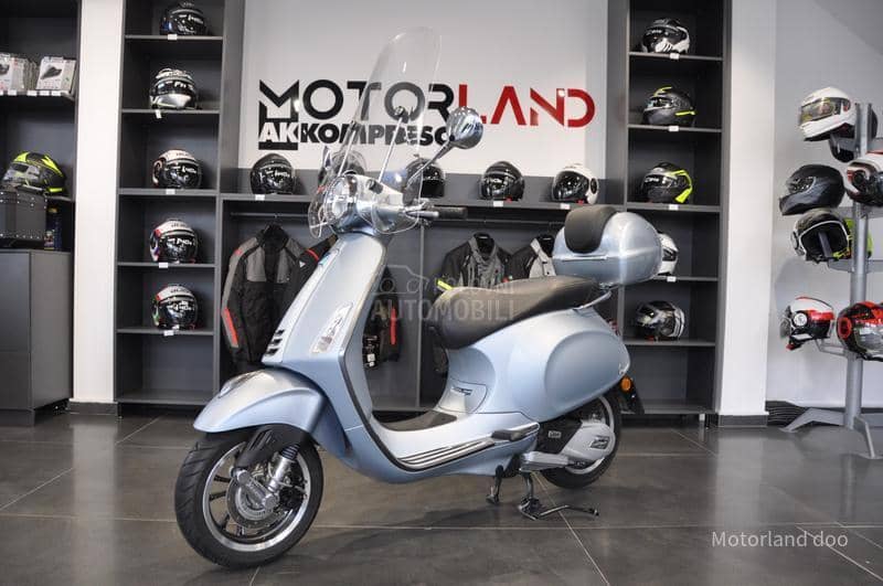 Vespa Primavera 125