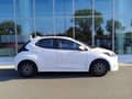 Toyota Yaris 1.0 LUNA M/T