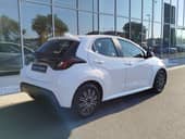 Toyota Yaris 1.0 LUNA M/T