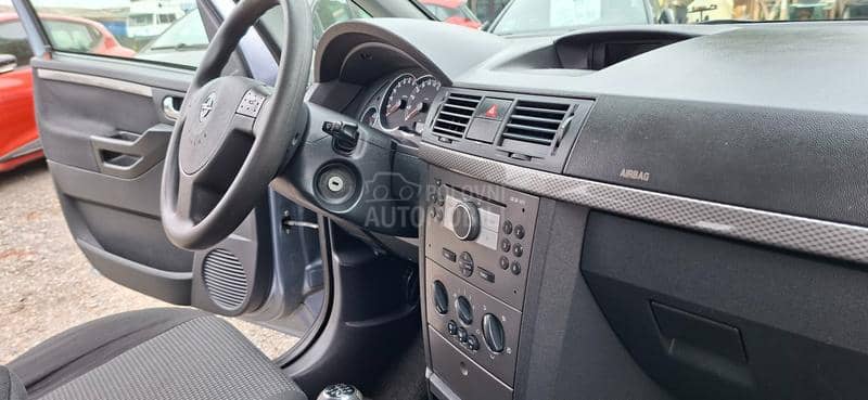 Opel Meriva 1.6 16V ENJOY T O P