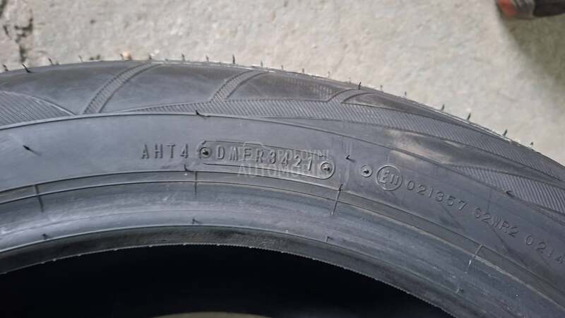 Falken 225/55 R19 Zimska