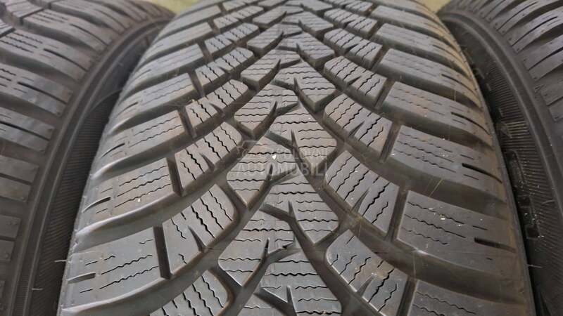Falken 225/55 R19 Zimska