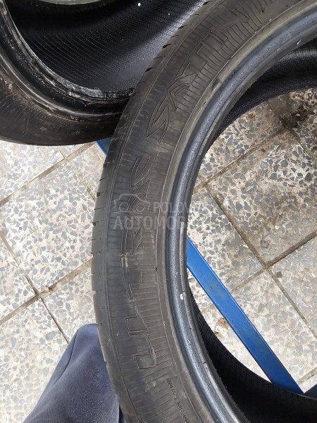 Vredestein 225/45 R18 Letnja