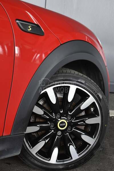 MINI Cooper S E