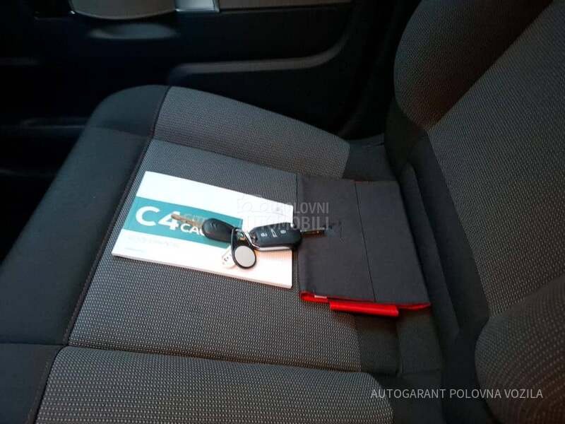 Citroen C4 Cactus 1.2 PURETECH FEEL