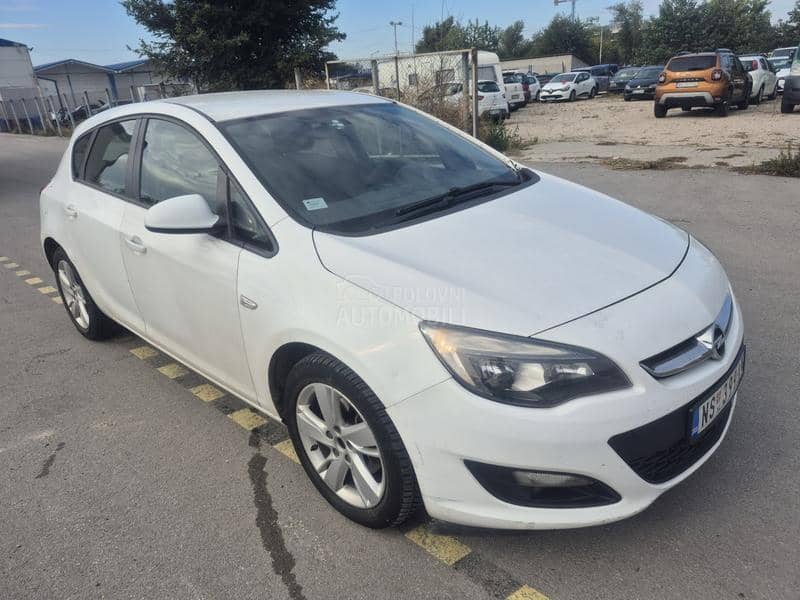 Opel Astra J 1,7 CDTI