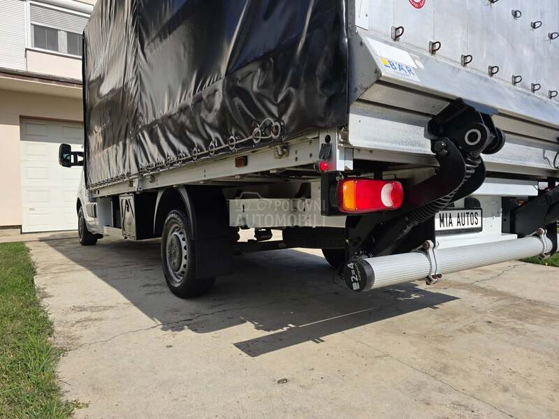 Renault Master RAMPA  CERADA KLIMA  5M