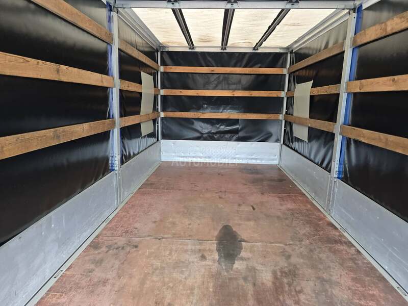 Renault Master RAMPA  CERADA KLIMA  5M