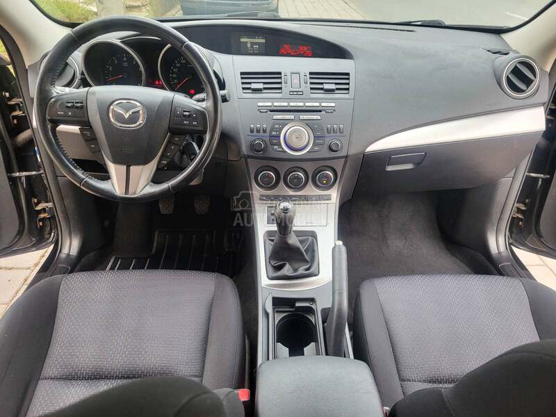 Mazda 3 1.6 ful NOVA ch