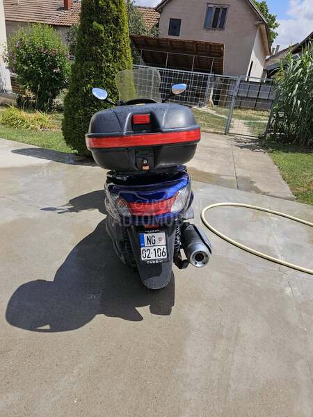 Yamaha YP 400