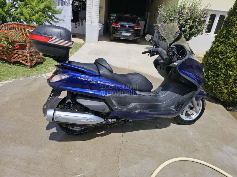 Yamaha YP 400