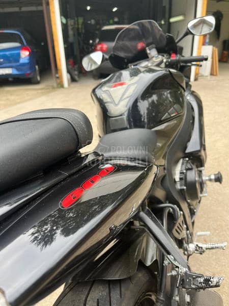 Suzuki GSXR 600 A2