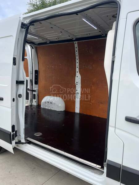 Renault Master 2.3 L2H2