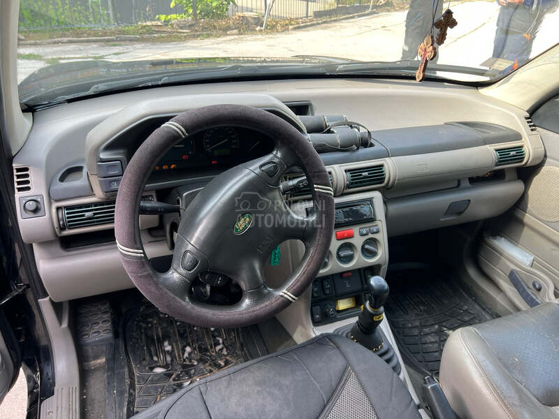 Land Rover Freelander 