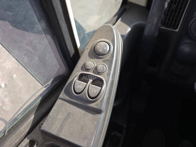 Iveco Stralis 450 Tegljač