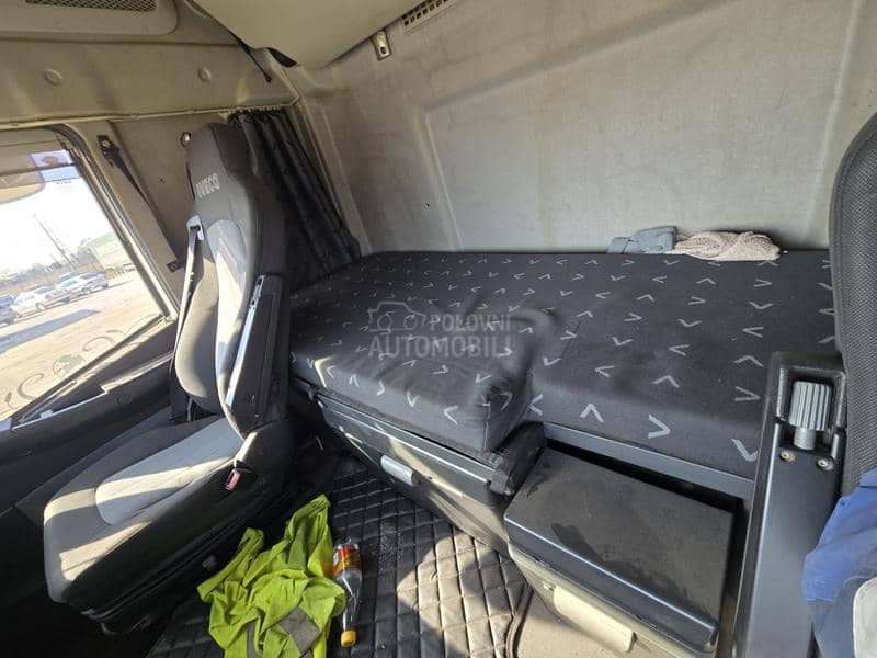 Iveco Stralis 450 Tegljač