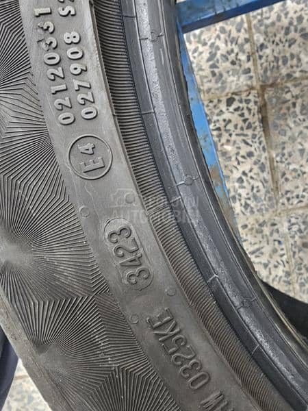 Continental 245/45 R19 Letnja