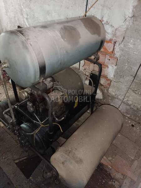 Kompresor 240l Prva Petoletka