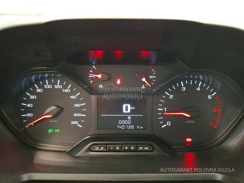 Peugeot Partner LONG 1.5 BlueHDI