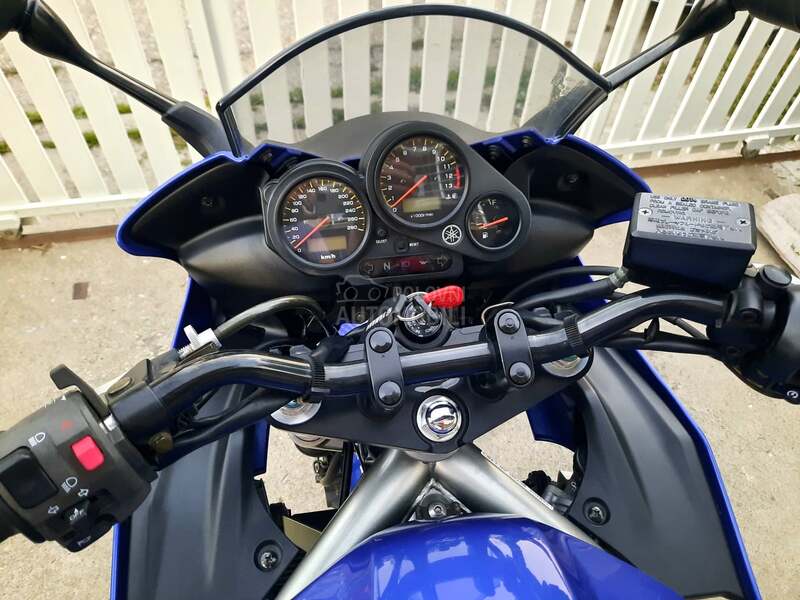 Yamaha Fazer 1000