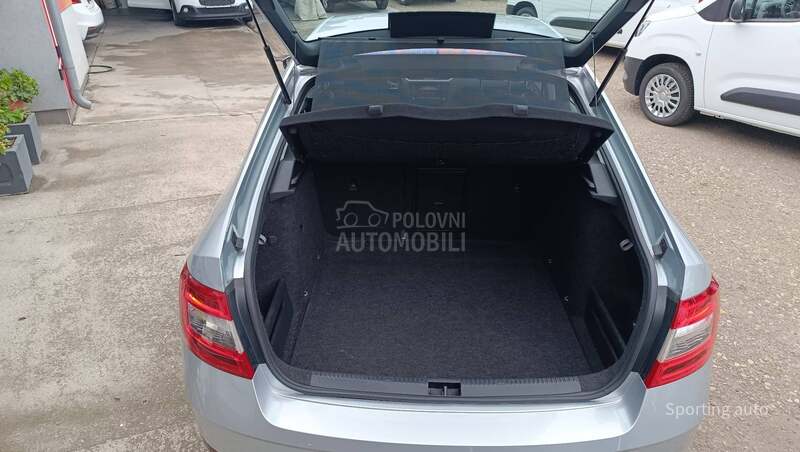  Octavia 1.6 TDI STYLE