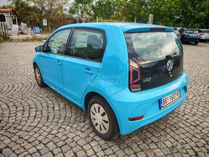 Volkswagen up! 