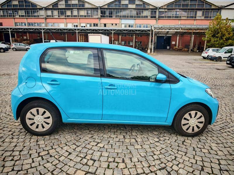 Volkswagen up! 