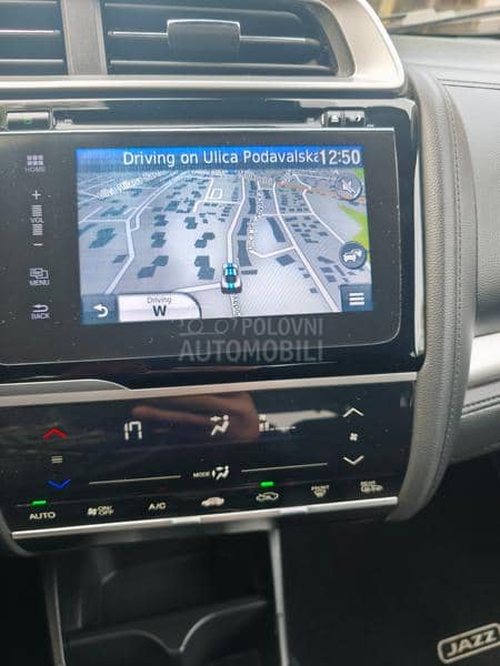 Honda Jazz 1.3 Elegance CVT