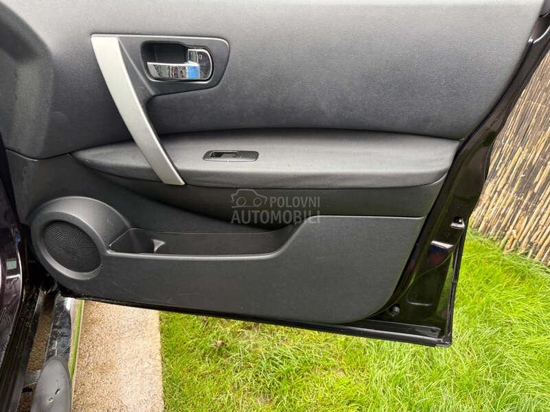Nissan Qashqai P A N O R A M A