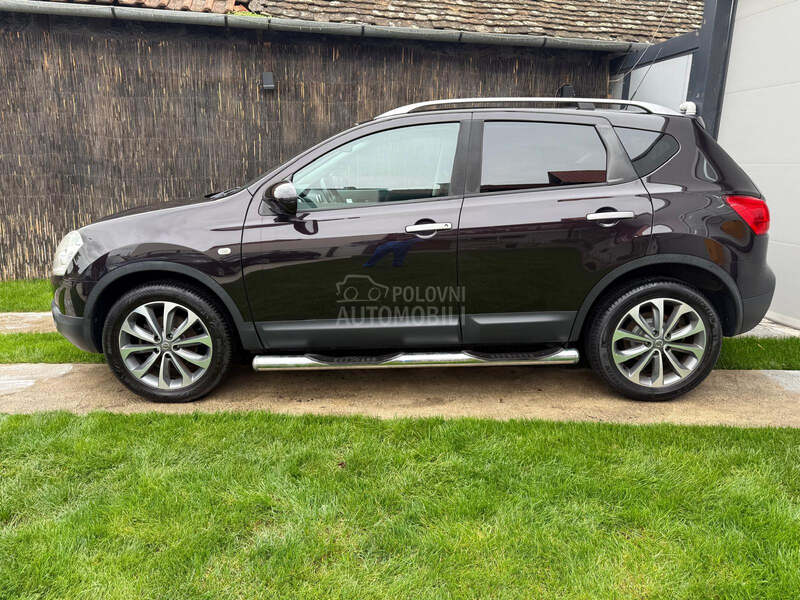 Nissan Qashqai P A N O R A M A