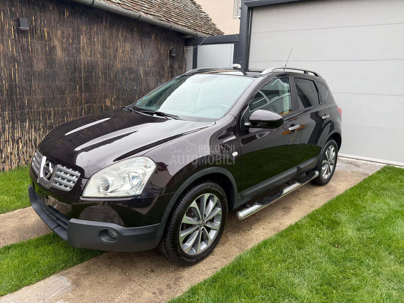 Nissan Qashqai P A N O R A M A