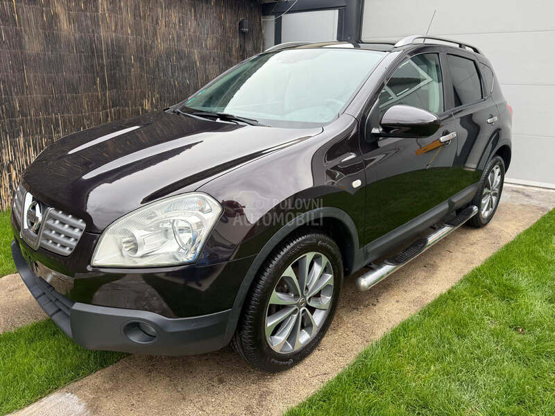Nissan Qashqai P A N O R A M A