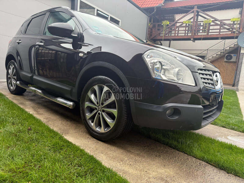 Nissan Qashqai P A N O R A M A