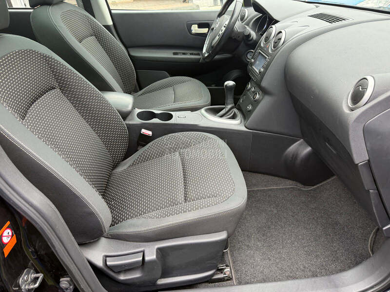 Nissan Qashqai P A N O R A M A