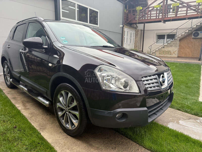 Nissan Qashqai P A N O R A M A