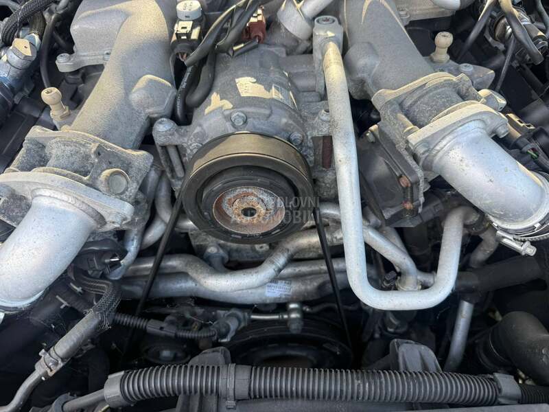 Kompletan motor 4.2tdi