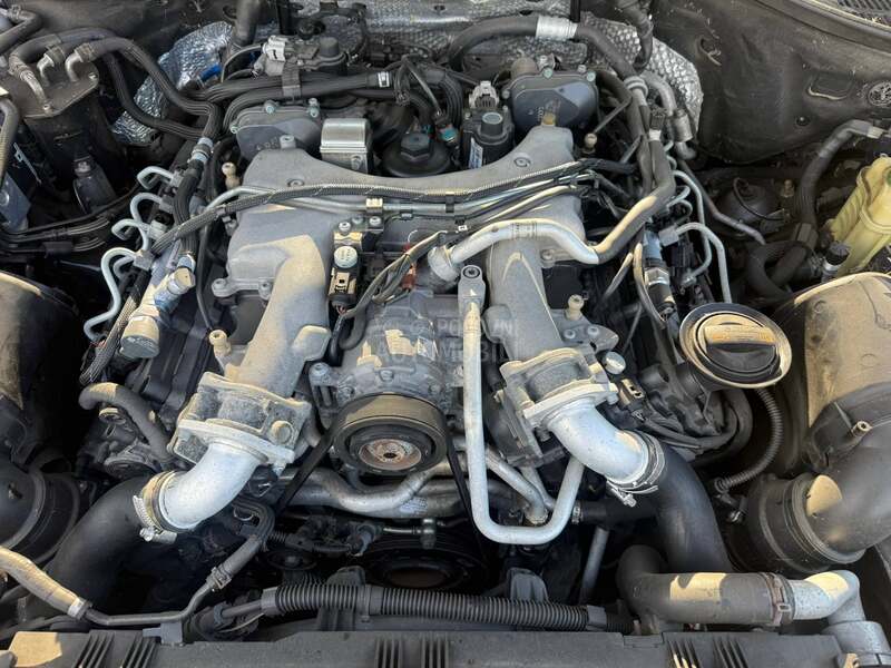 Kompletan motor 4.2tdi